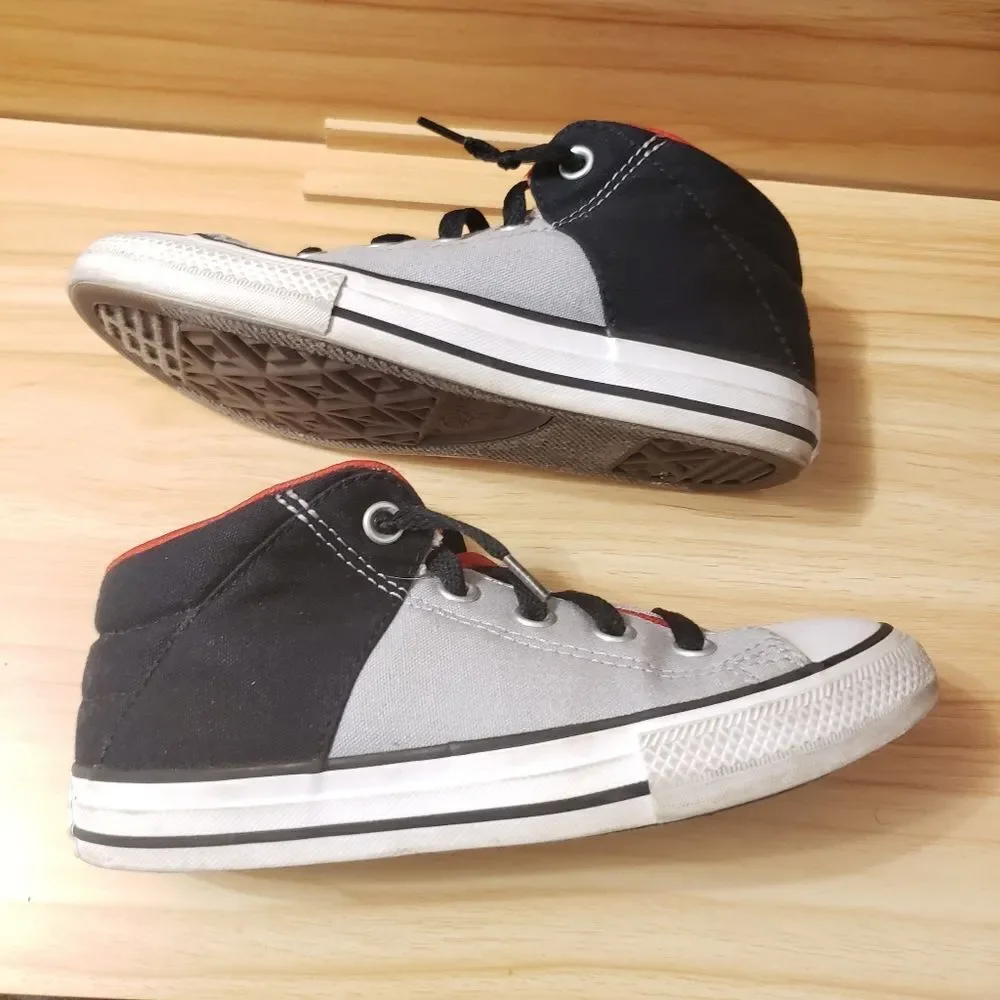 Converse good size